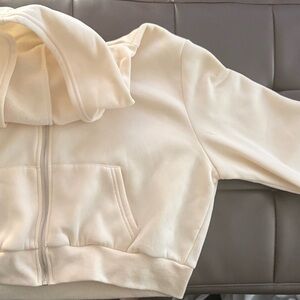 Cozy Cropped Cream Hoodie, Size Small